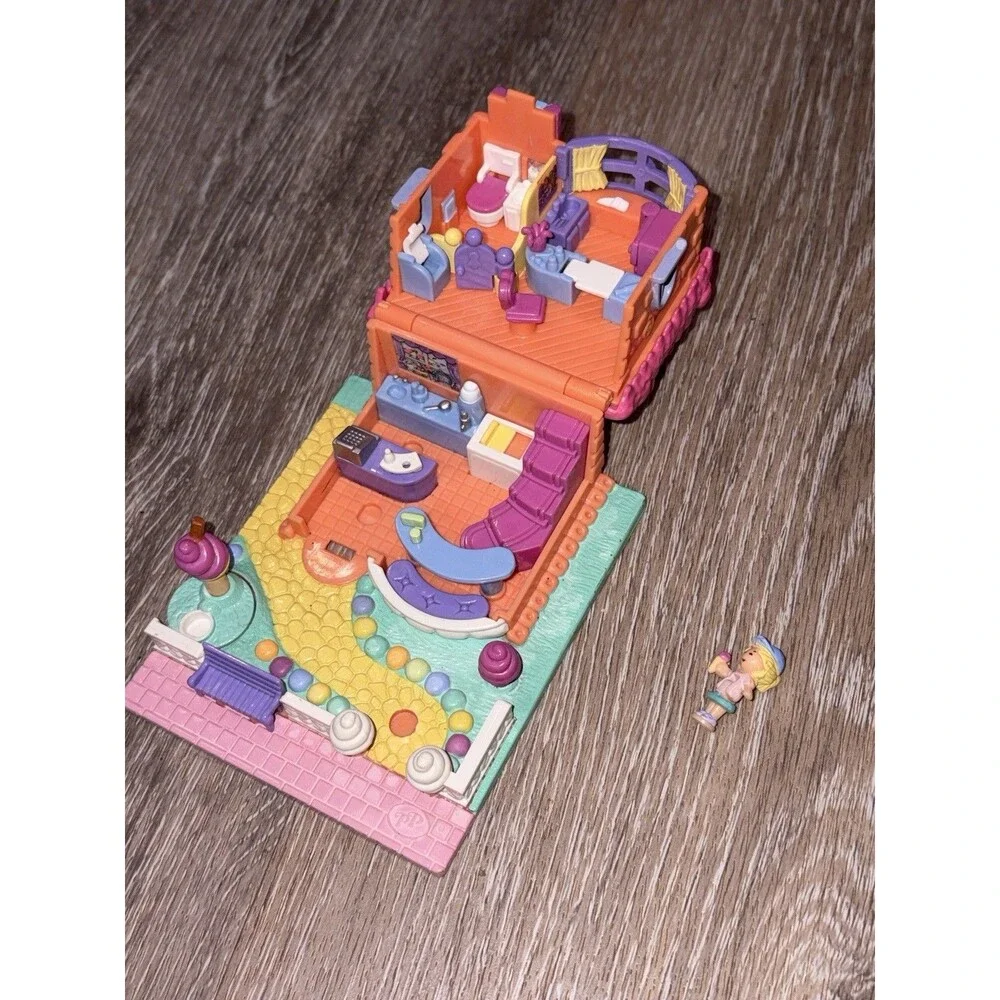 Vintage 1995 Poly Pocket Ice Cream Parlor Scented Play Set With Doll